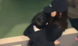 娱乐圈爆料小海绵,揭秘明星家庭生活点滴