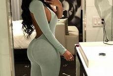 球员老婆爆料视频播放,揭秘球场背后的真实故事