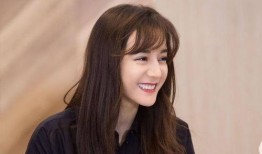 黑红女明星吃瓜系统小说娱乐圈,黑红女明星的瓜田奇遇记