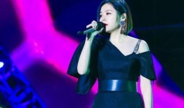 张靓颖演唱会爆料视频,独家爆料视频带你直击现场精彩瞬间