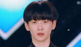 娱乐吃瓜黄明昊微博,娱乐热点一网打尽