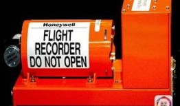 最新黑匣子爆料,事故真相再引热议